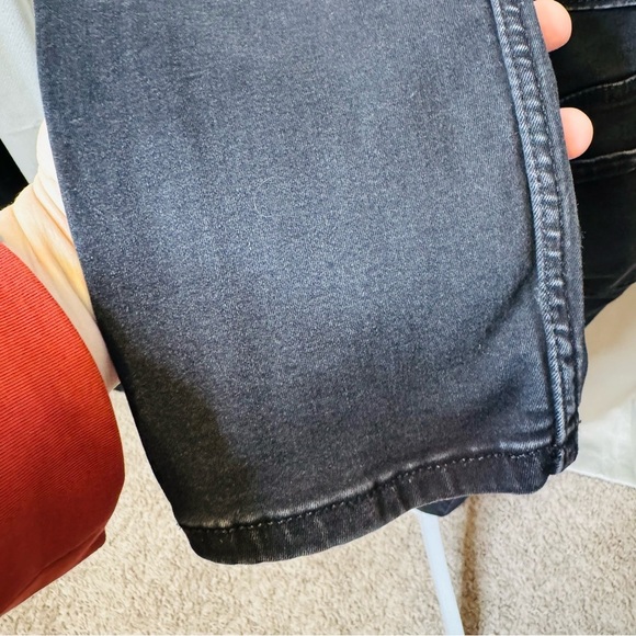 Lee Women's Charcoal Jeggings - Picture 8 of 11